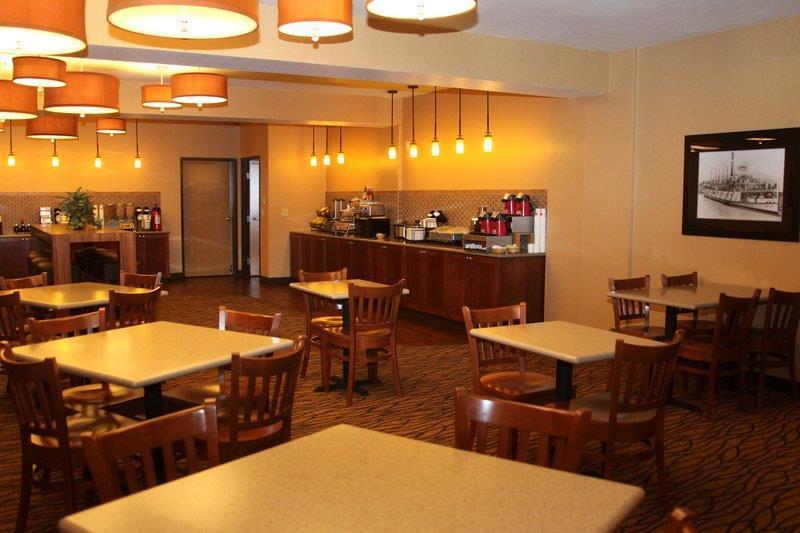 Best Western Plus Columbia River Inn Cascade Locks Restaurant foto